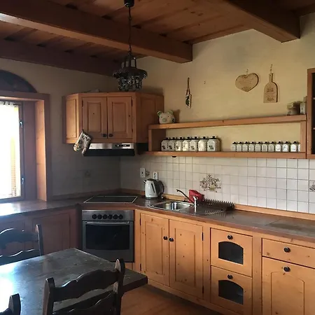 Drevenica Lenka Lodge Kvacany